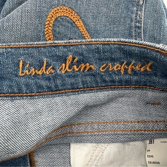 Escada Sport Linda Slim Cropped Frayed Release Hem Jeans Size 30 US Women's - Picture 6 of 8